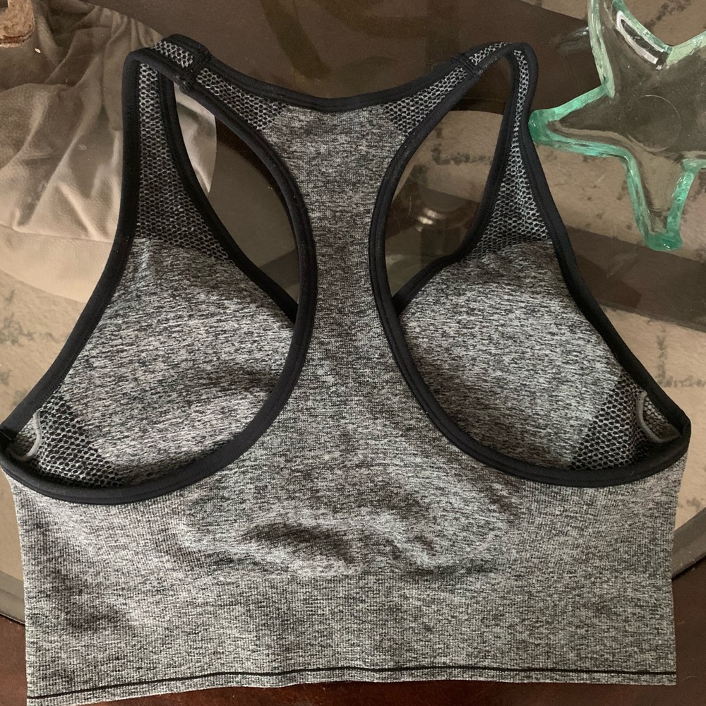 Spots Bra - Picture 2 of 4